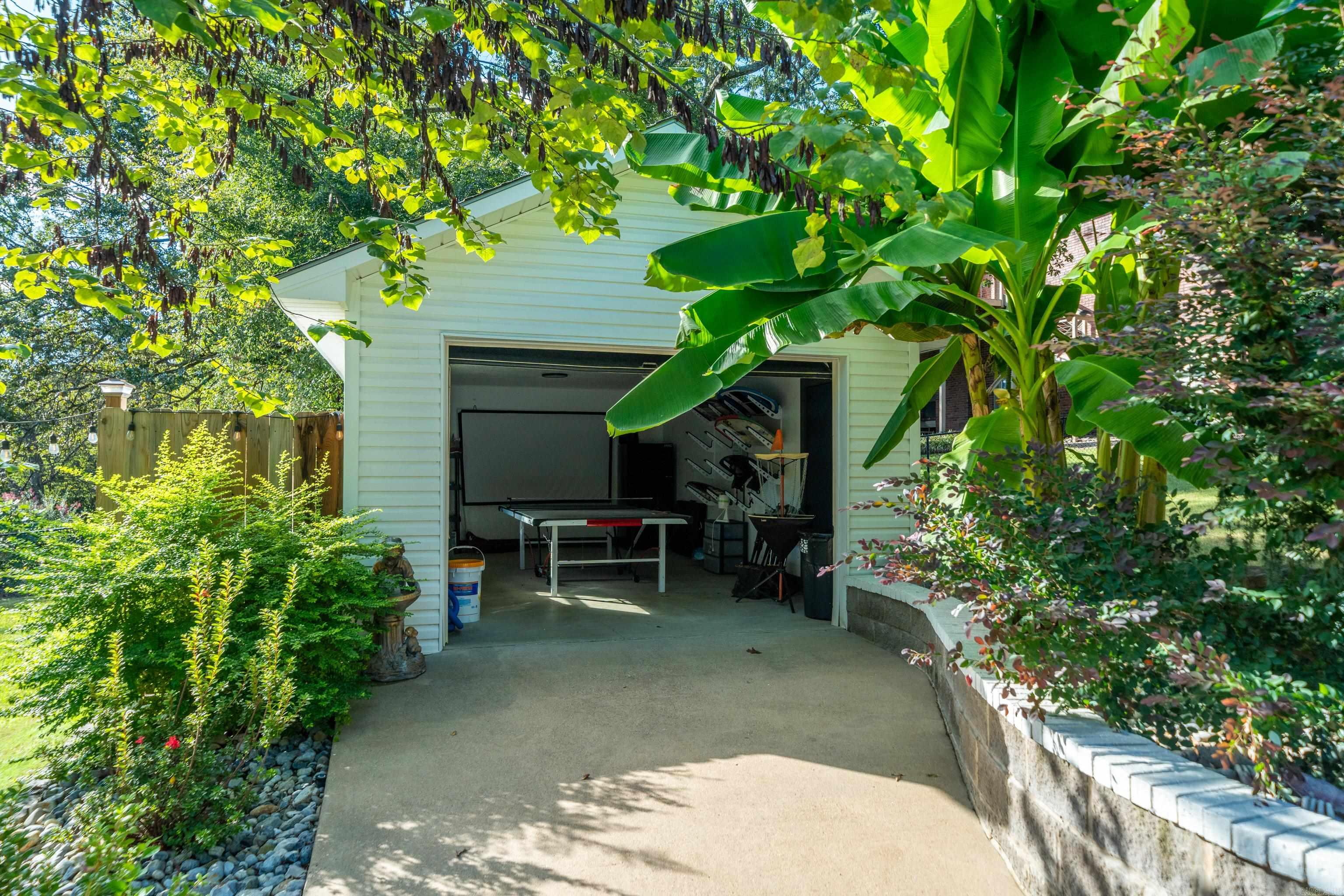 109 Coca Bay Point Hot Springs, AR 71913