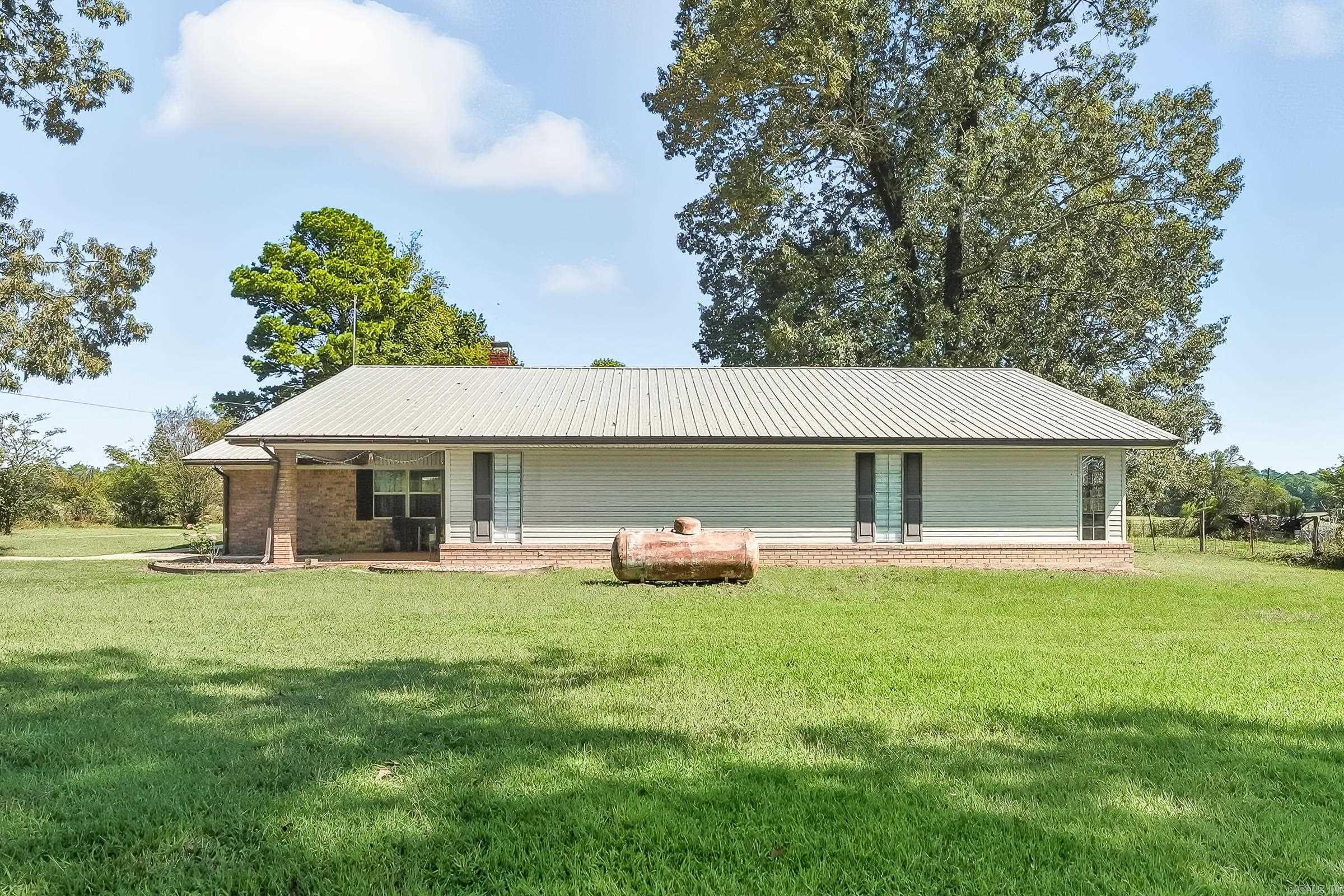 415 Crooked Road De Queen, AR 71832-0000