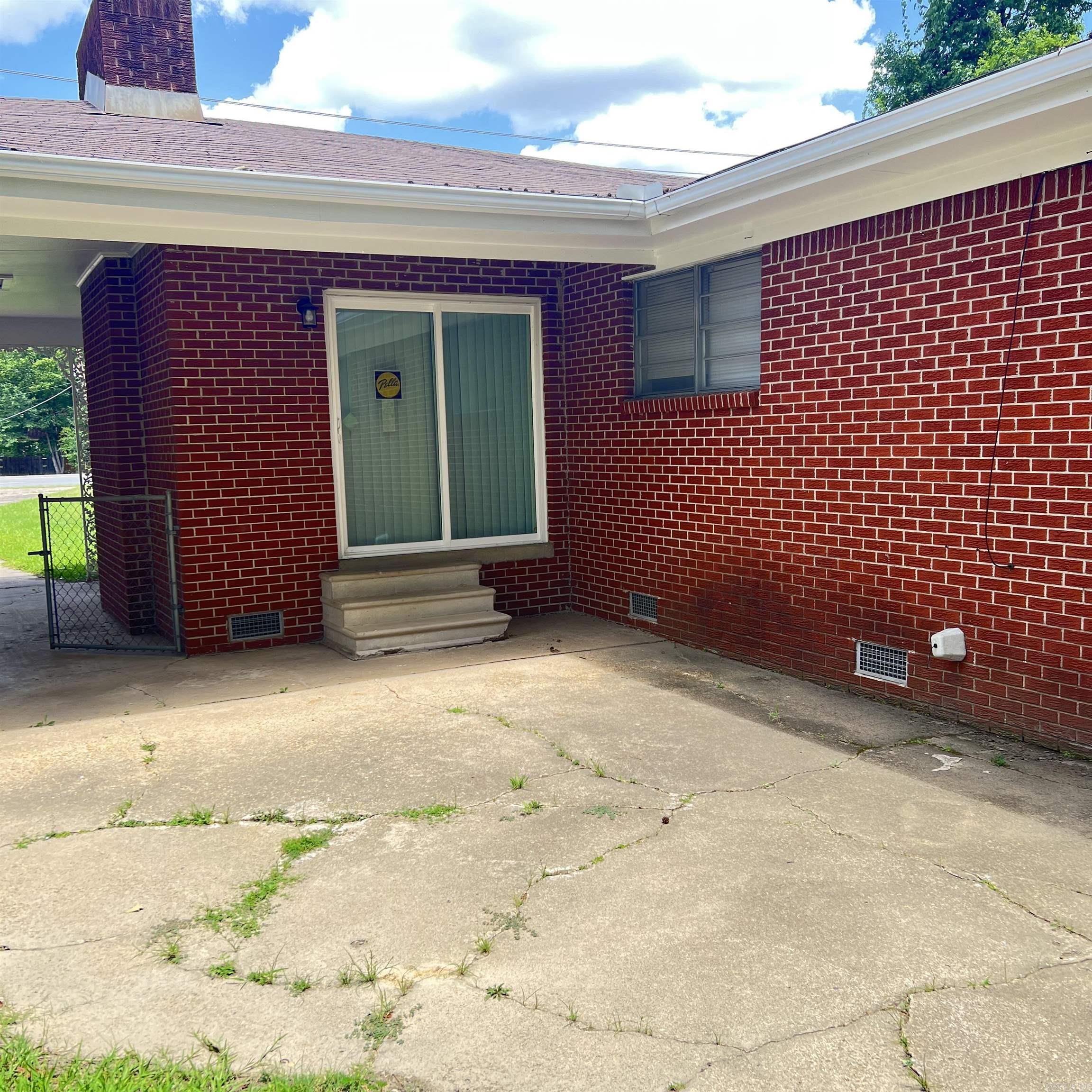 6204 Dollarway  Pine Bluff, AR