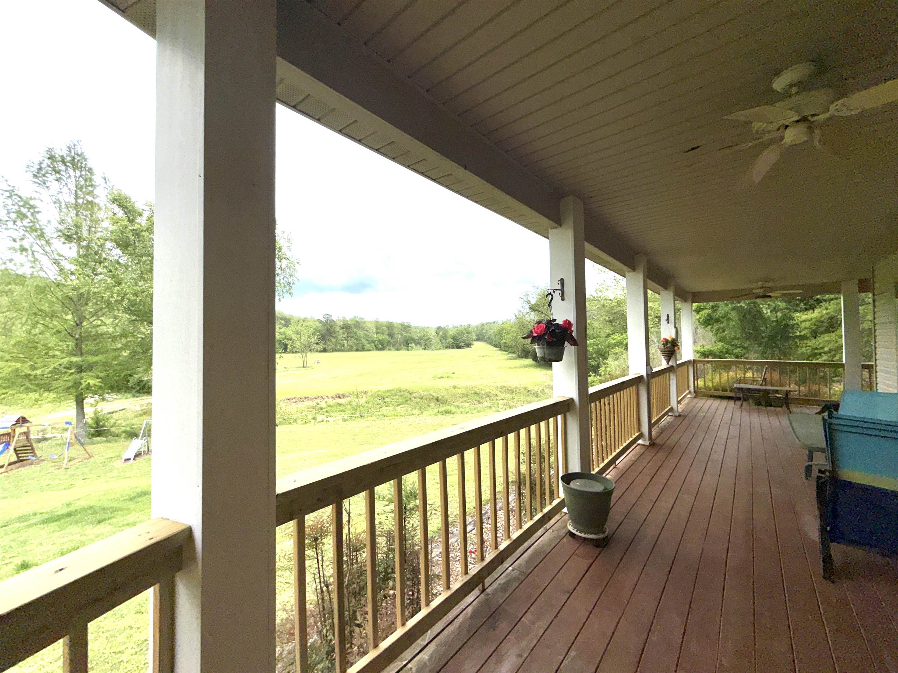 2157 Pleasant Grove Road Calico Rock, AR 72519-0000