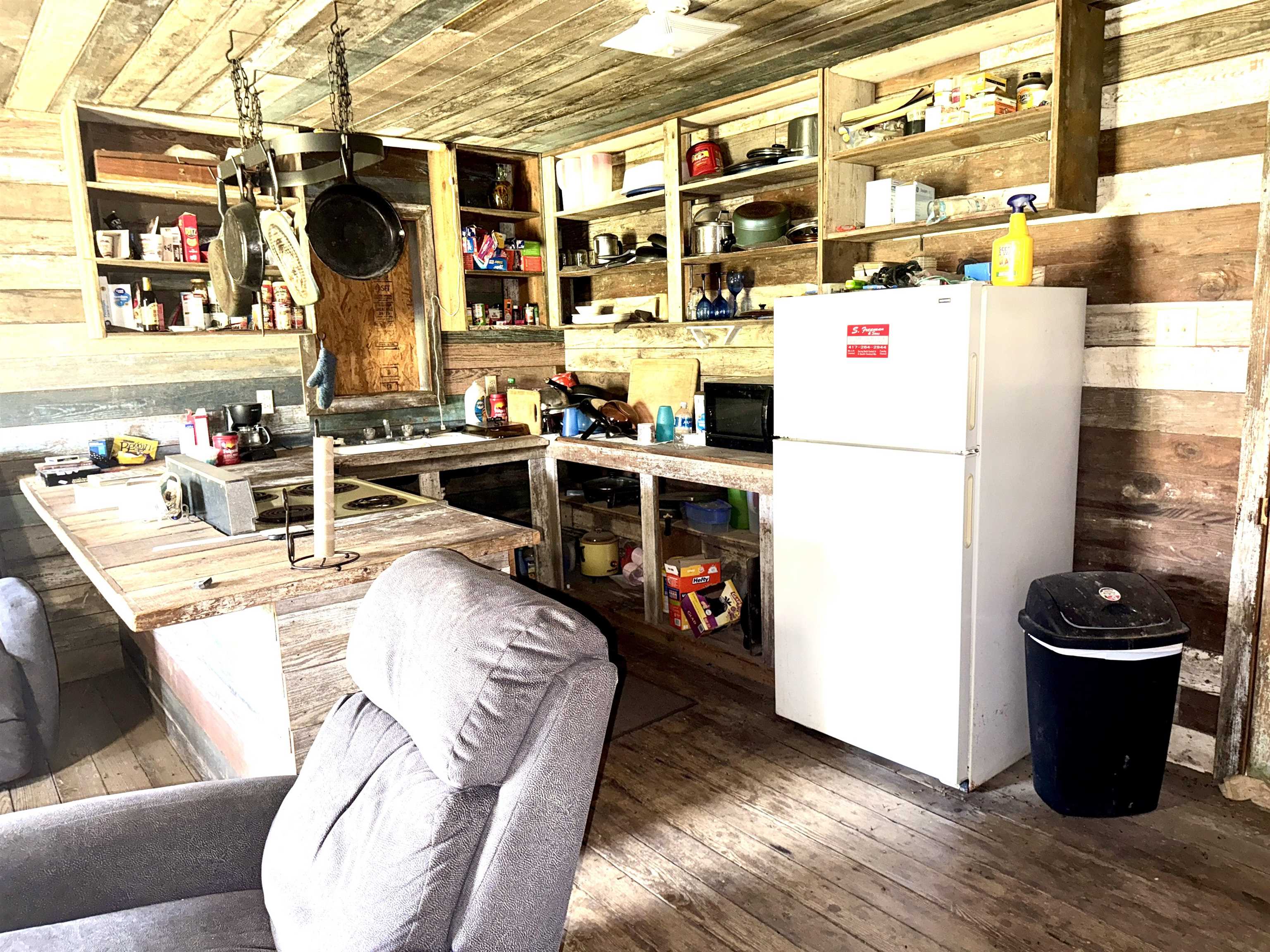 2157 Pleasant Grove Road Calico Rock, AR 72519-0000