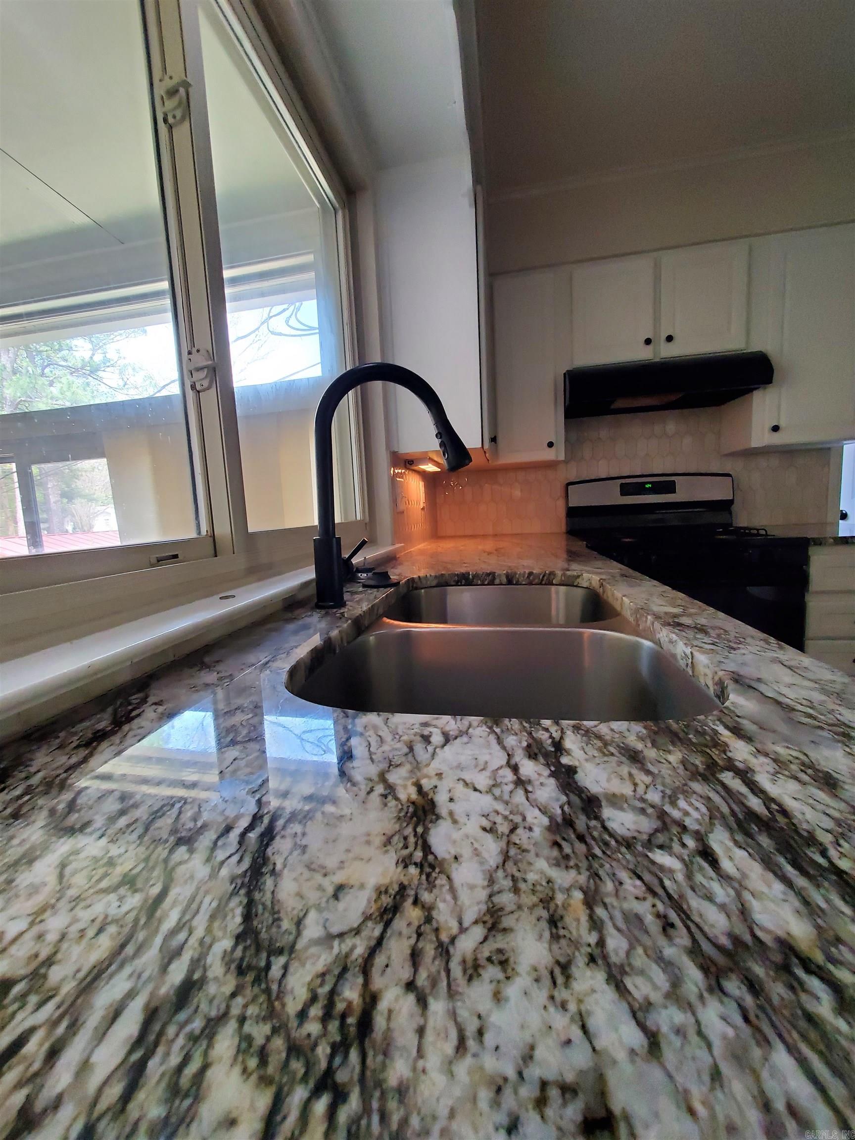 6 W Laramie  Sherwood, AR