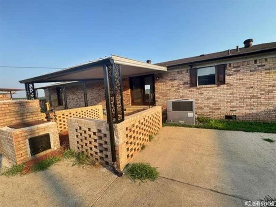 202 West First Street Dierks, AR 71833