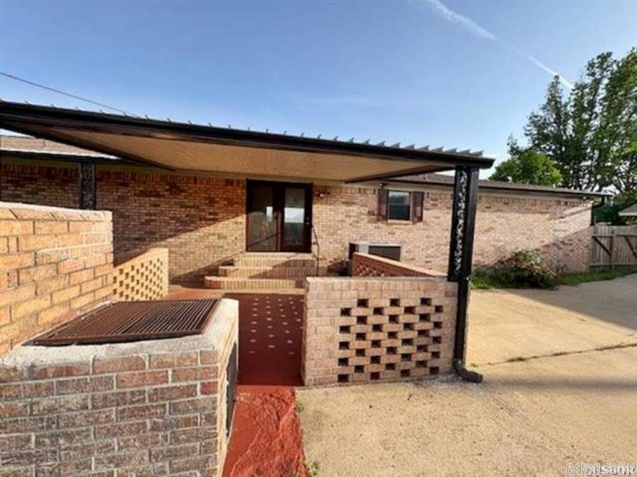 202 West First Street Dierks, AR 71833