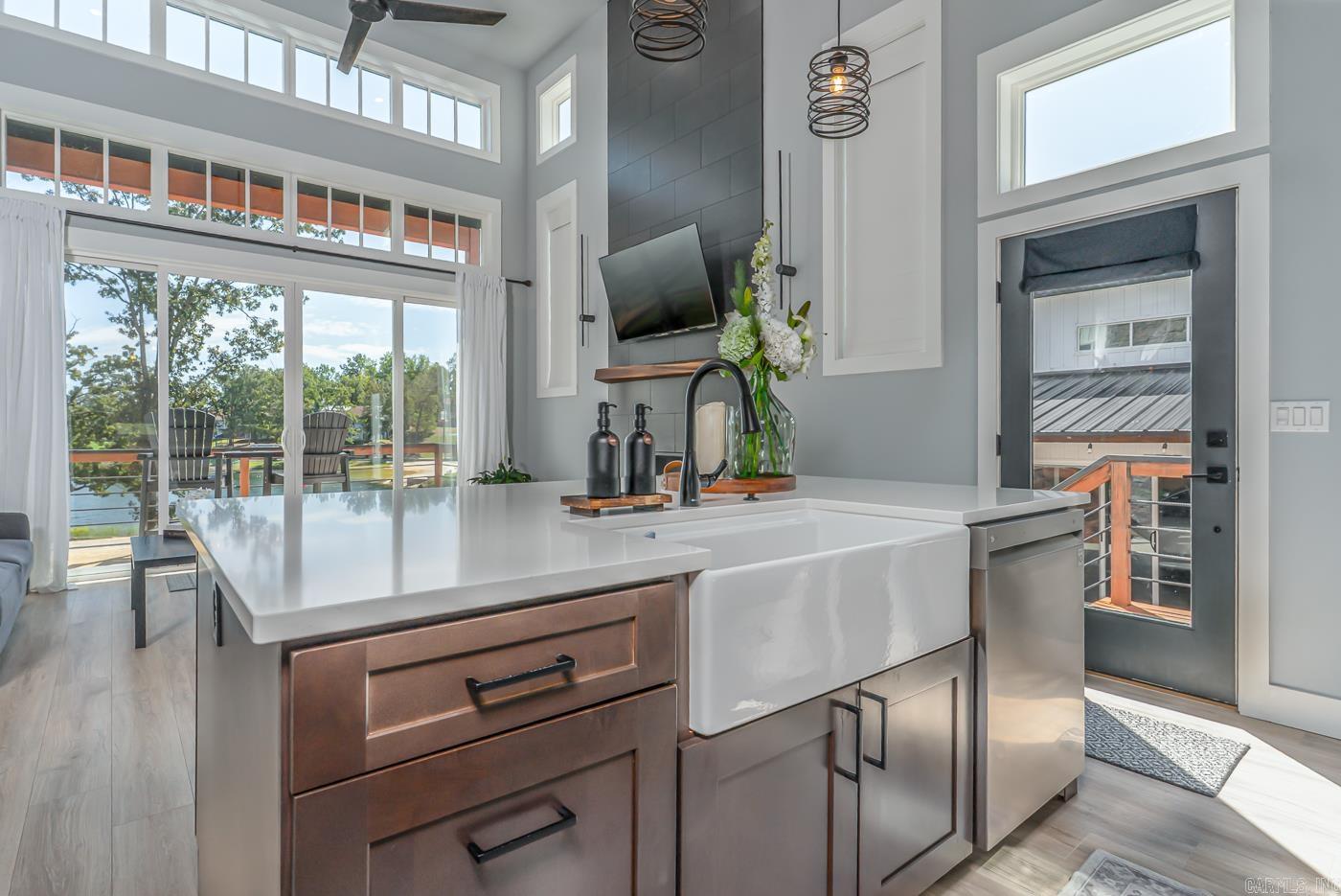 101 Emerald Ln 103 Emerald Ln Horseshoe Bend, AR