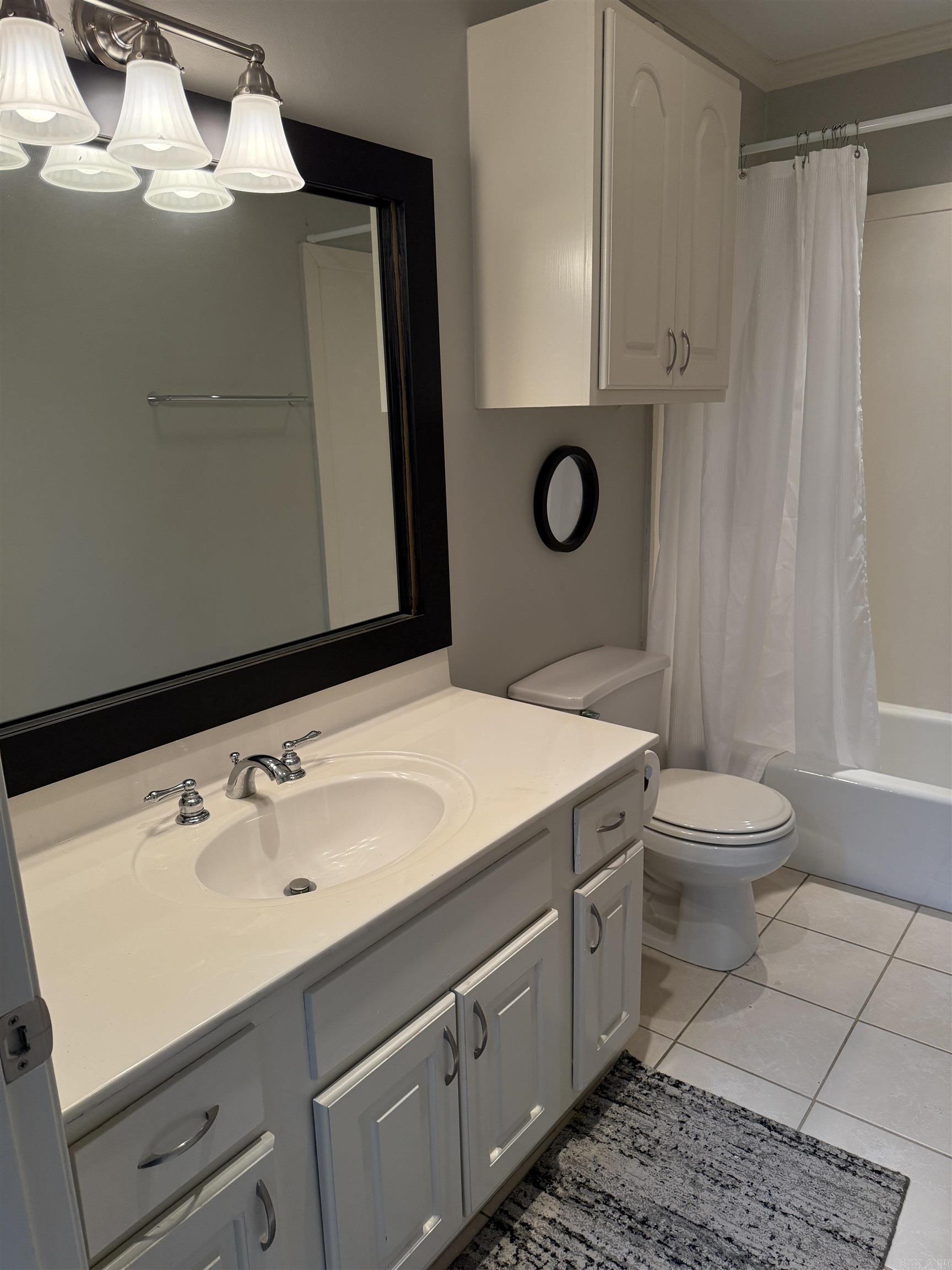 2518 Riverfront Drive Little Rock, AR 72202