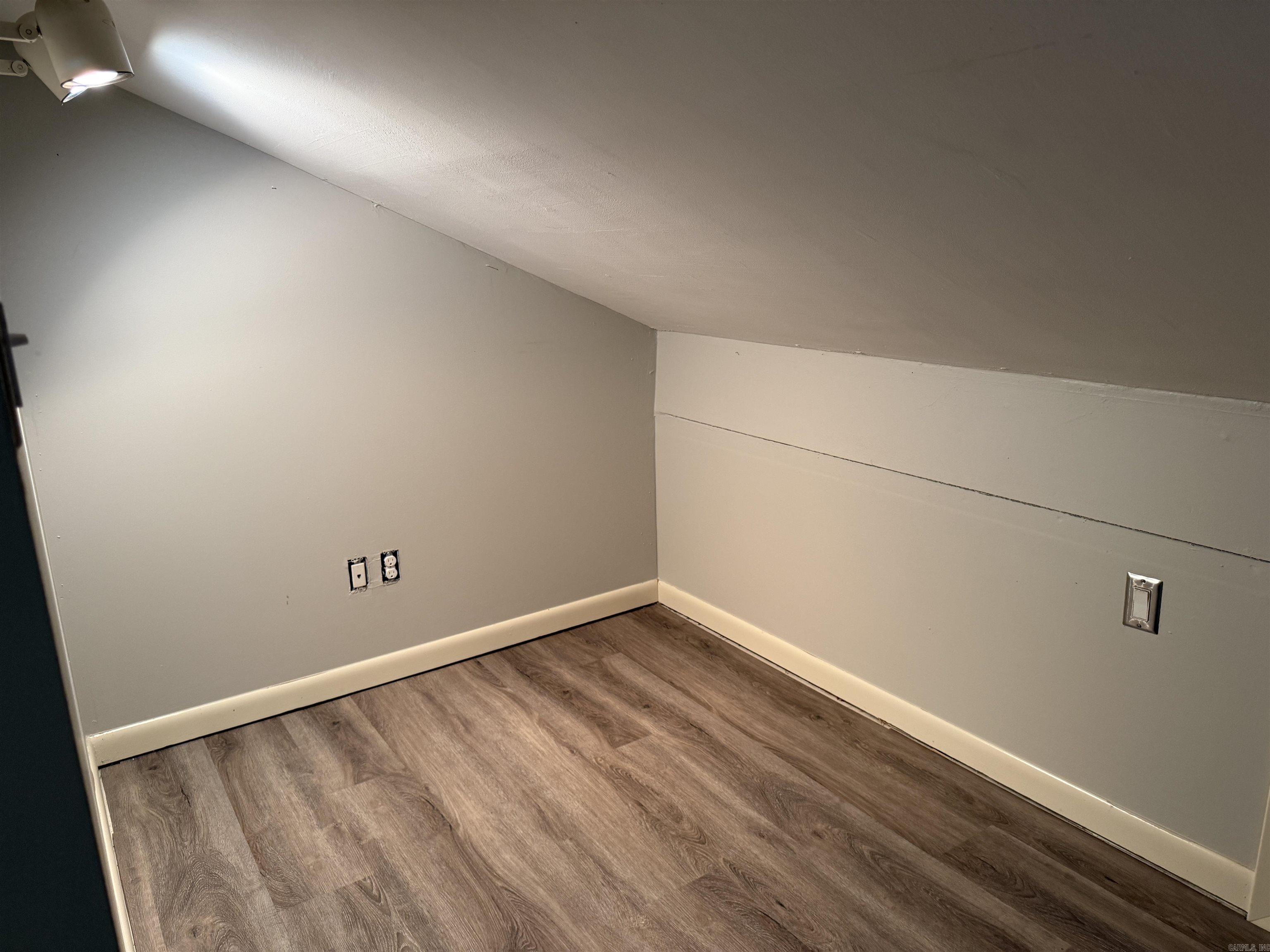 2518 Riverfront Drive Little Rock, AR 72202