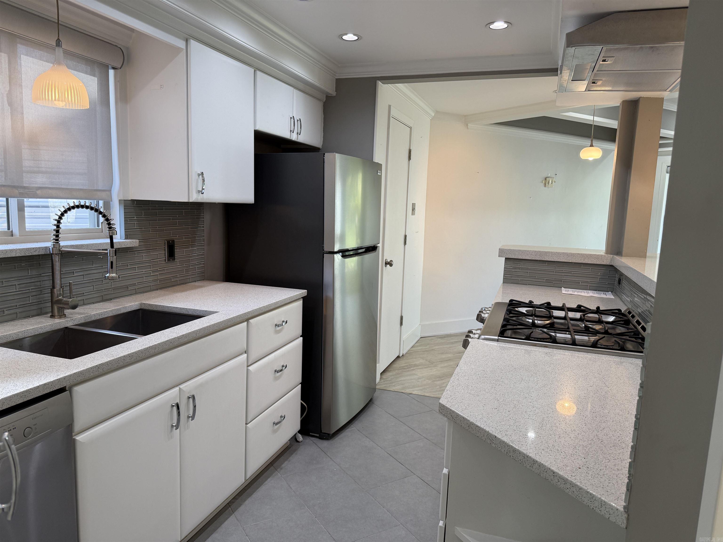 2518 Riverfront Drive Little Rock, AR 72202