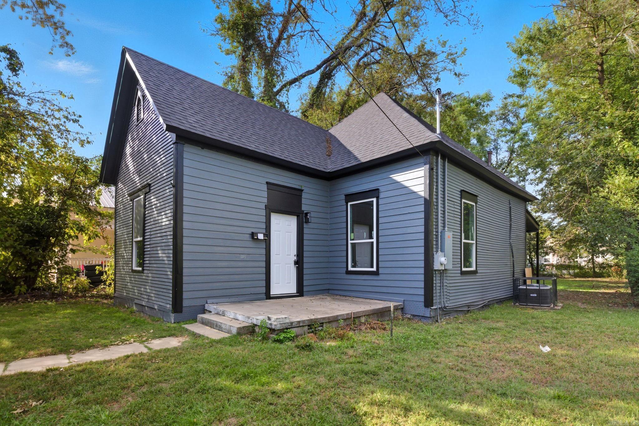 1223 W 10th Street North Little Rock, AR 72114