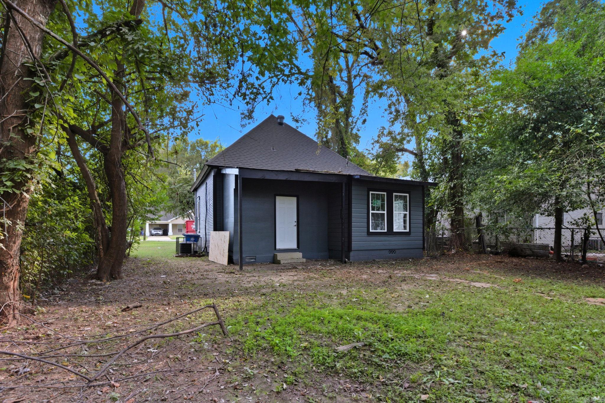 1223 W 10th Street North Little Rock, AR 72114