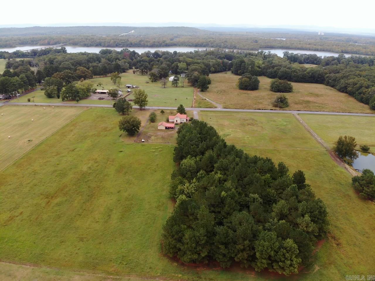 356 River Port  Scranton, AR