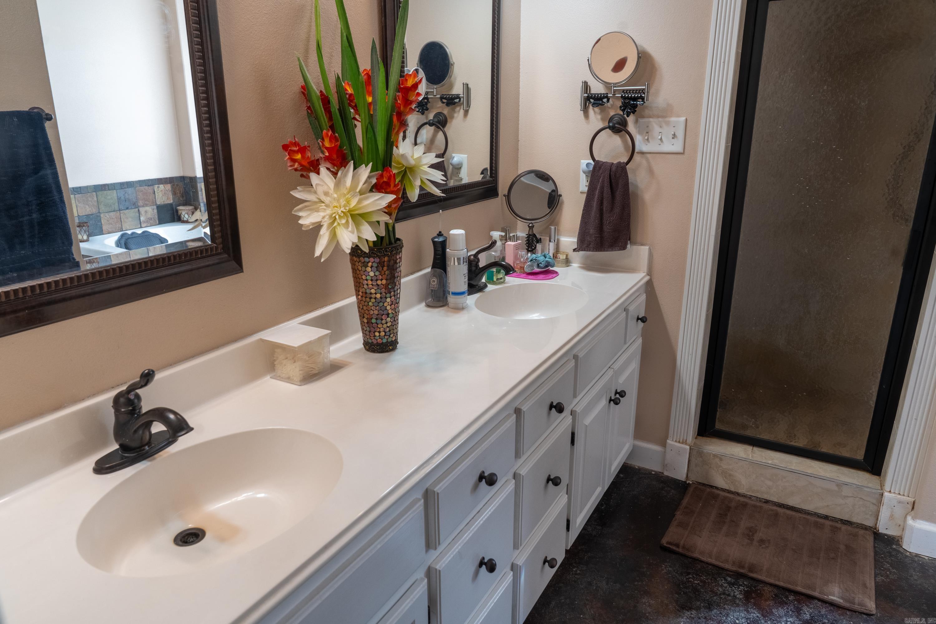 8814 Matt Daniels  Benton, AR