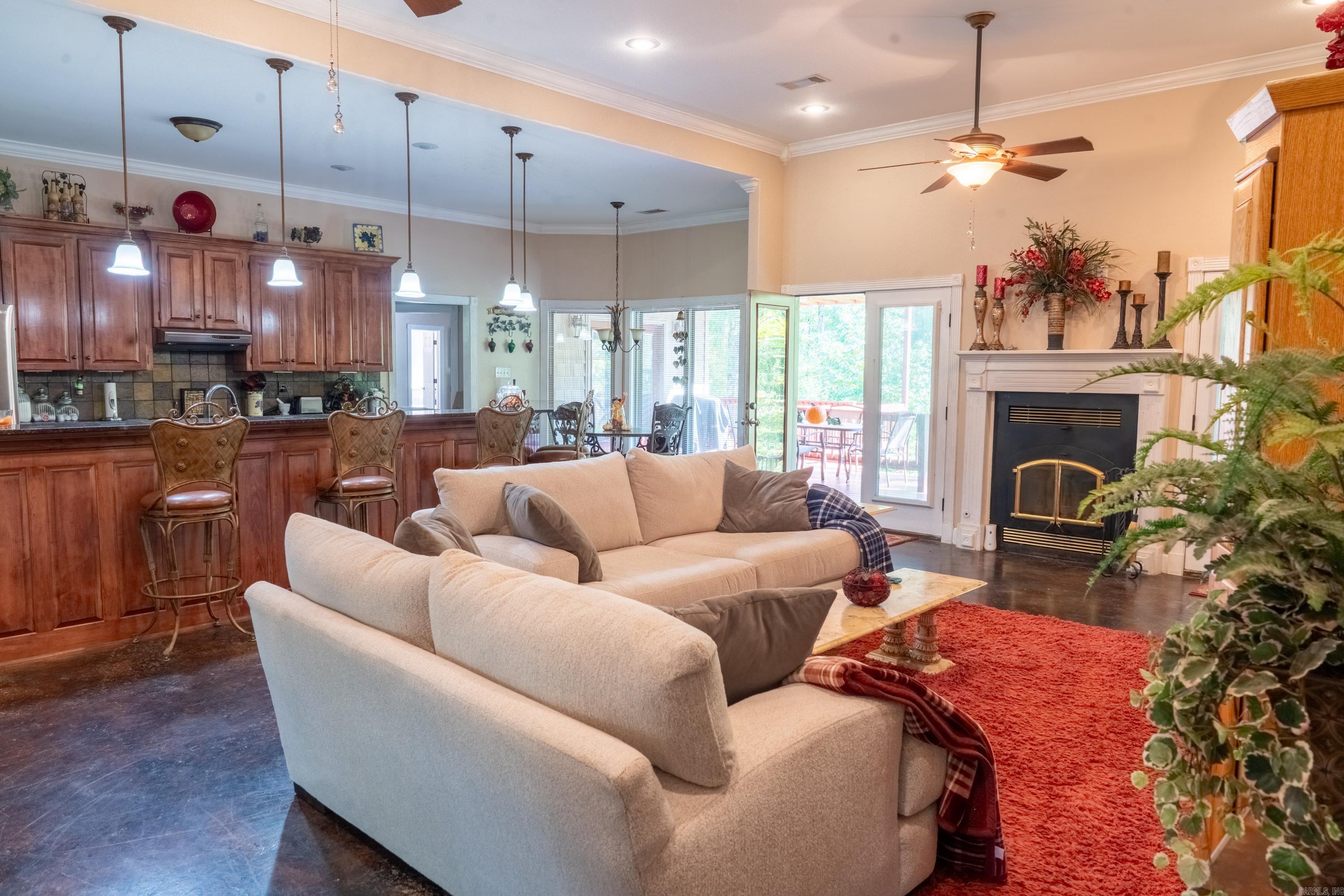 8814 Matt Daniels  Benton, AR