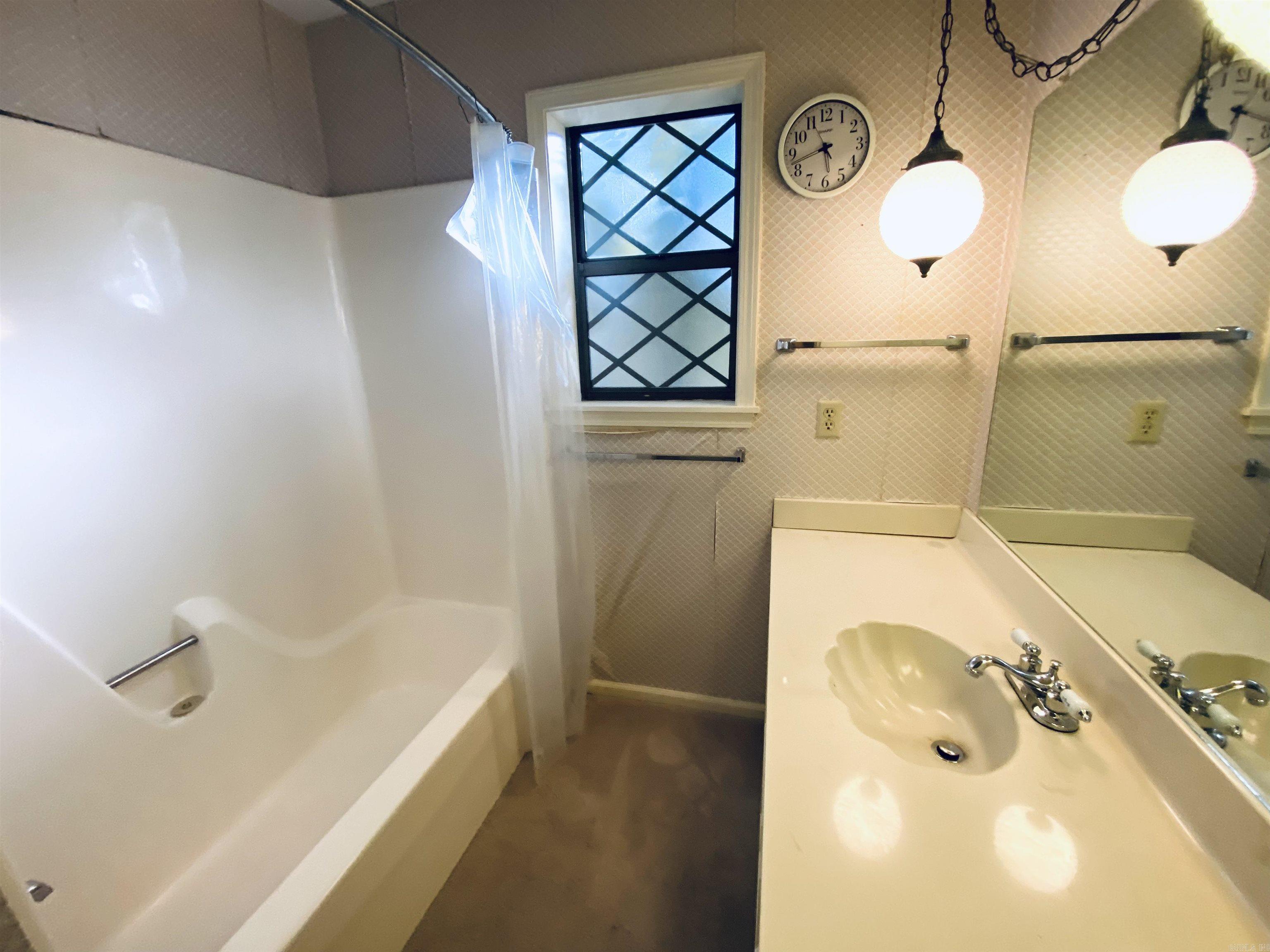 401 Castle Ridge Heights Fairfield Bay, AR 72088-0000