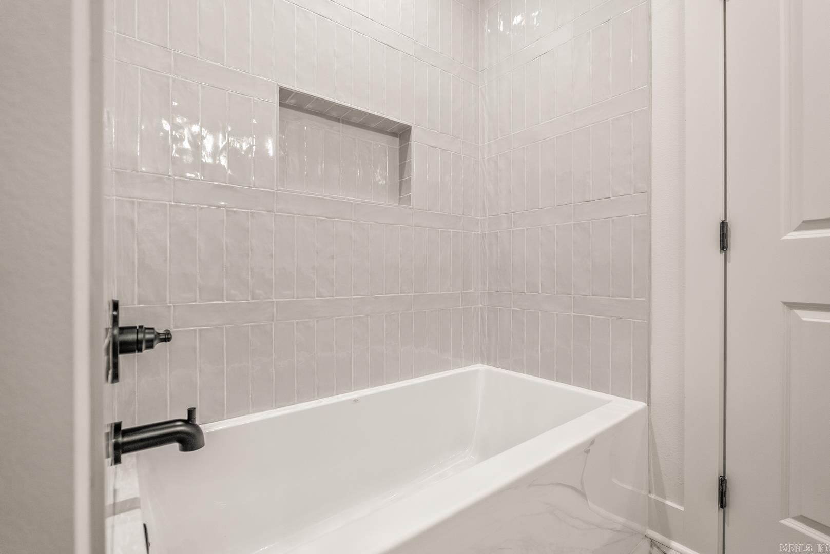 102 Edgewood Circle Little Rock, AR 72223