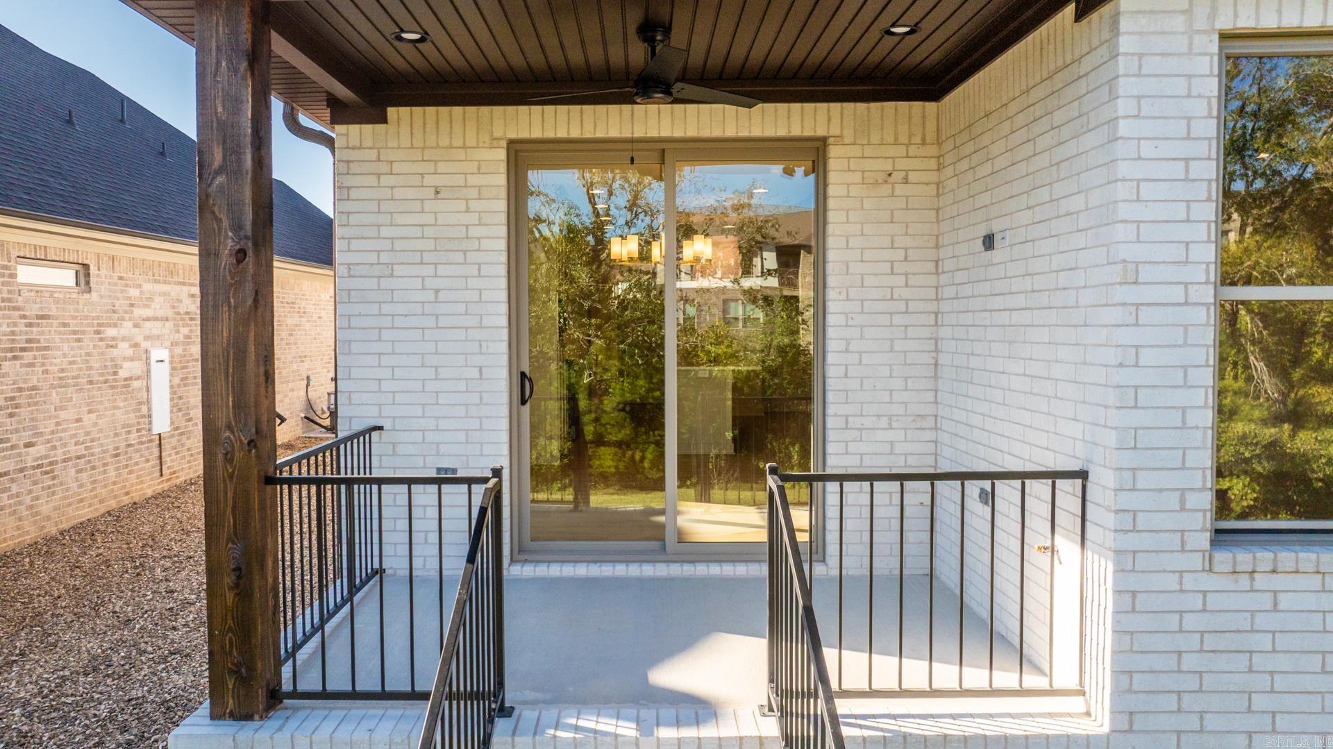 102 Edgewood Circle Little Rock, AR 72223