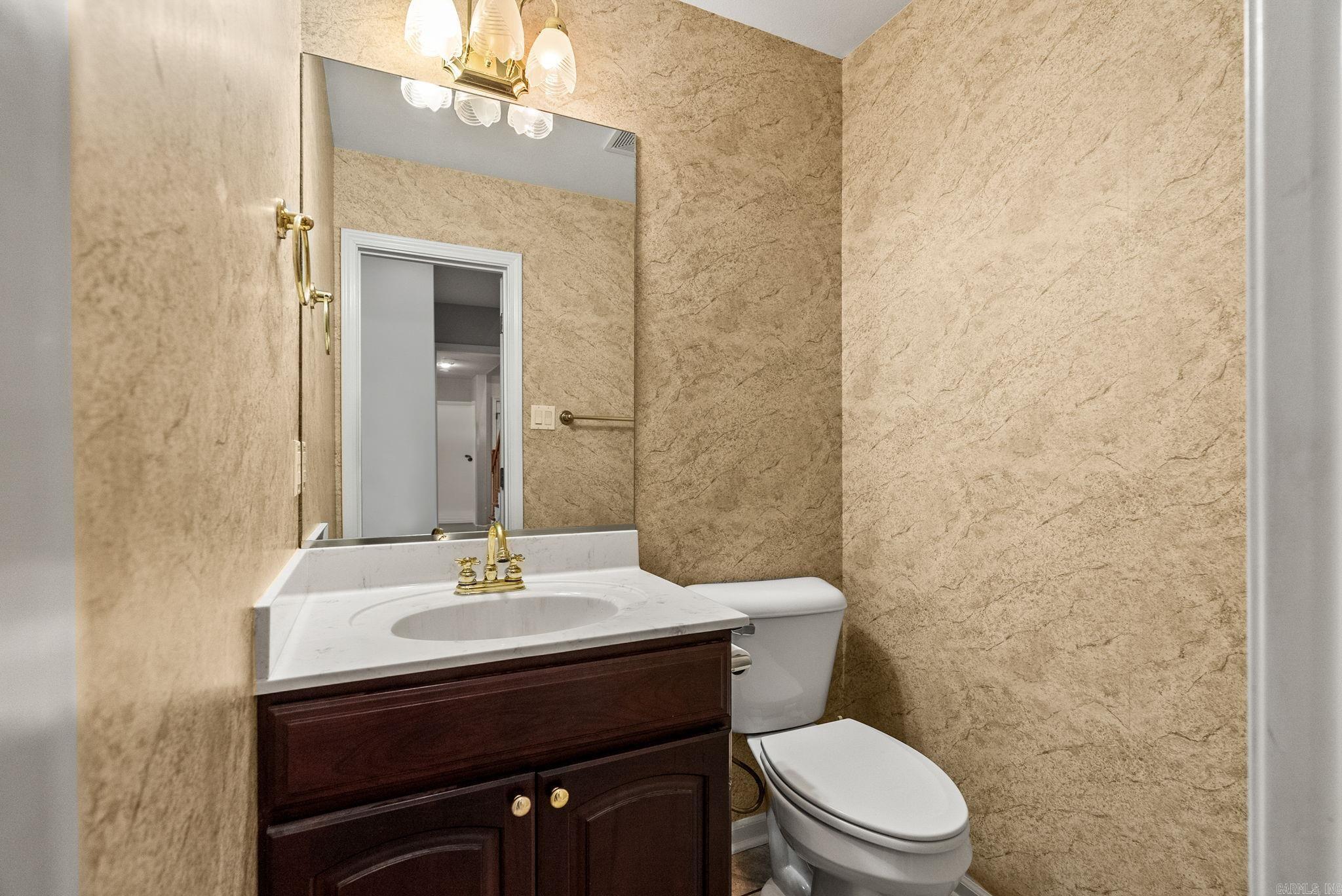 5 Crystal Mountain Drive  Maumelle, AR