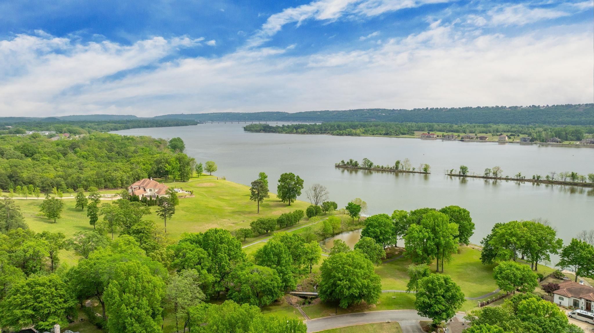 5 Crystal Mountain Drive  Maumelle, AR