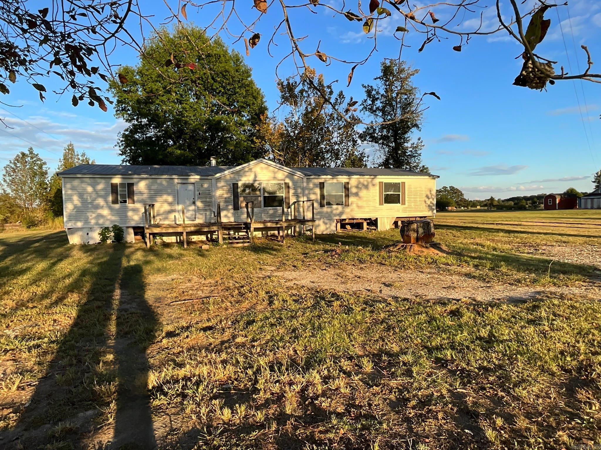 870 County Rd 4201 DeKalb, TX, TX 75559