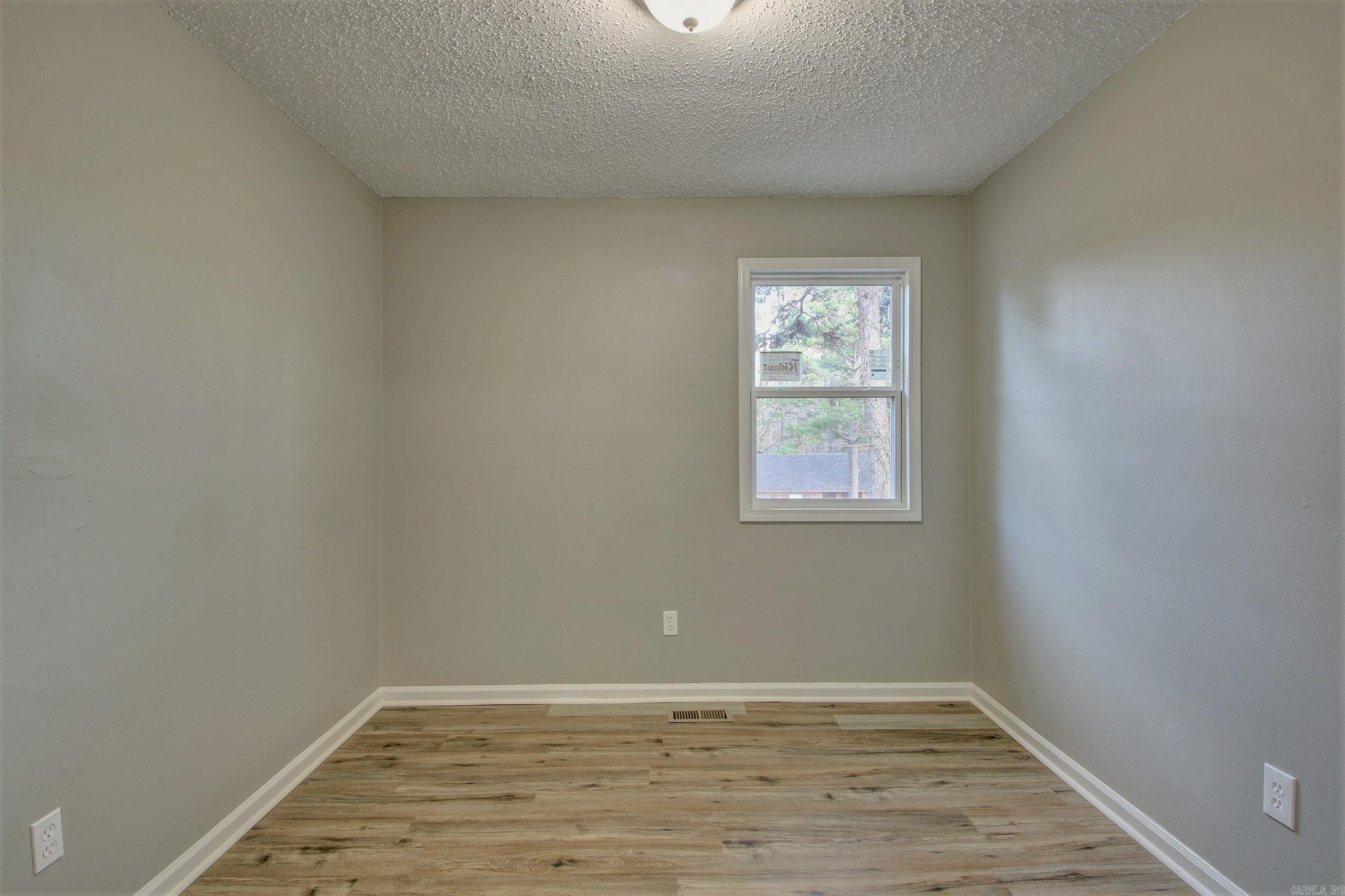 1900 Labette Manor  Little Rock, AR