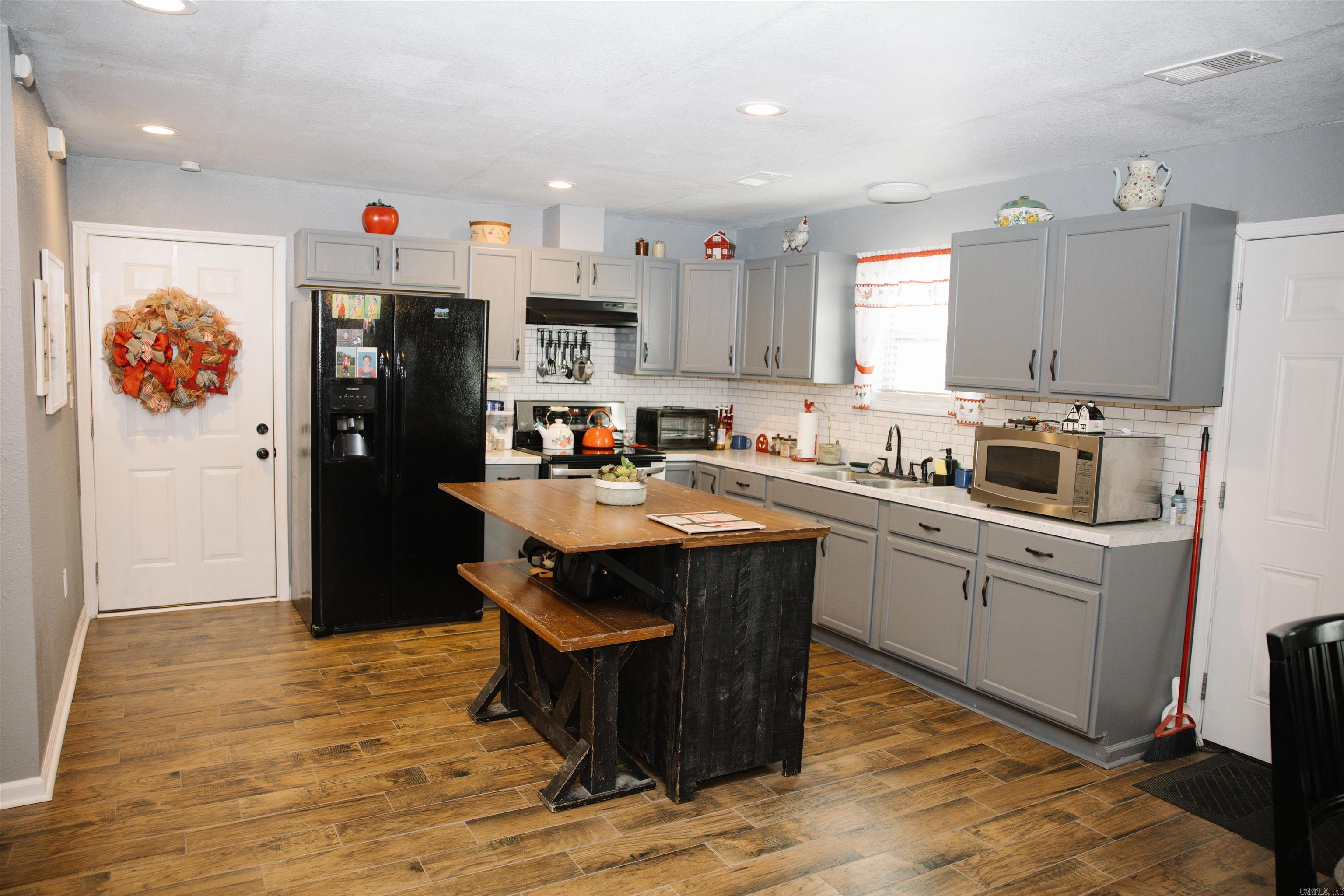 137 County Road 765  Brookland, AR