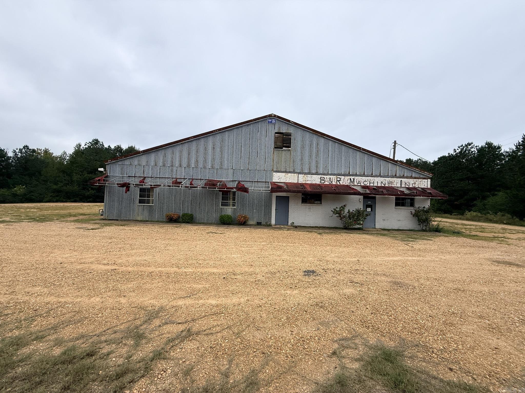 3748 Hwy 376 S  Camden, AR