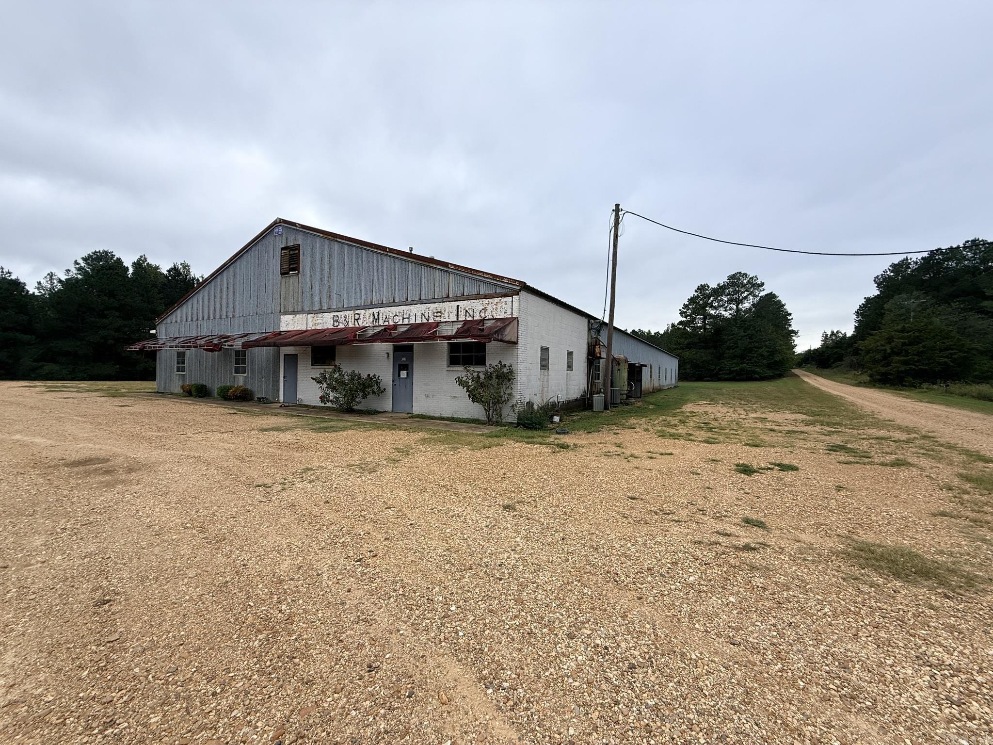 3748 Hwy 376 S  Camden, AR