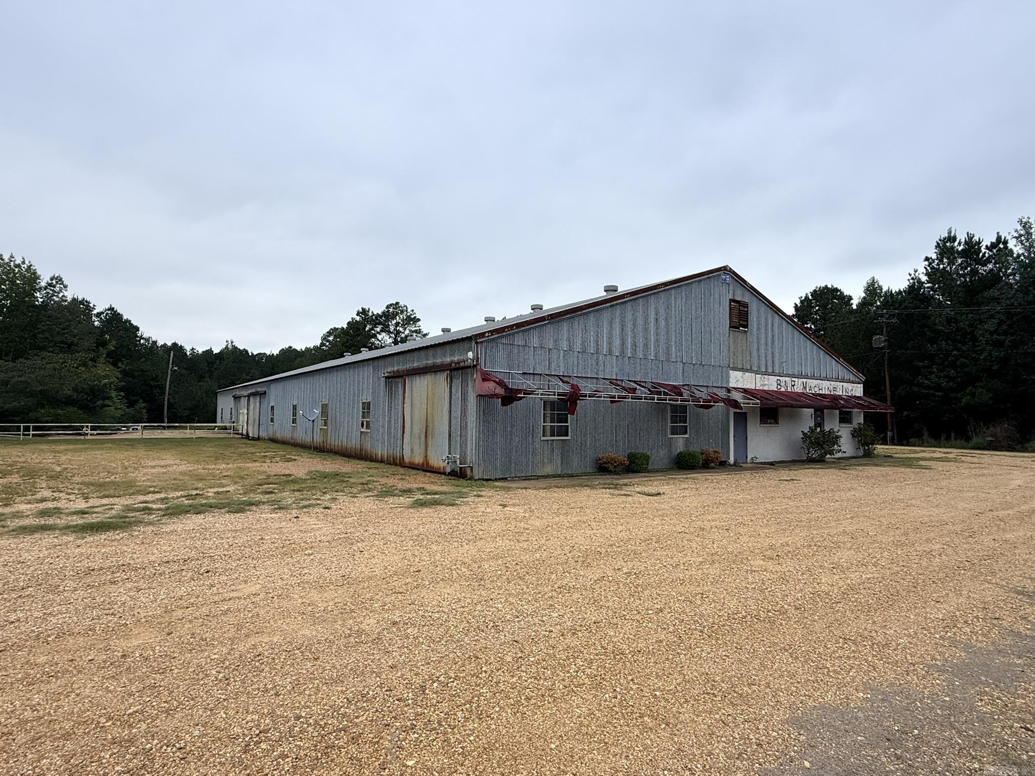 3748 Hwy 376 S  Camden, AR