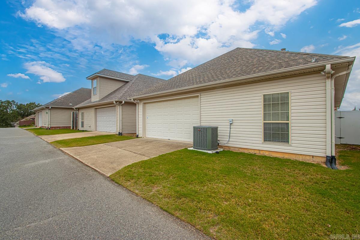 2216 Sage Meadows Circle Sherwood, AR 72120-4375