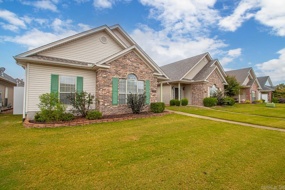 2216 Sage Meadows Circle Sherwood, AR 72120-4375