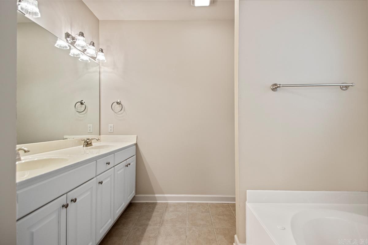 2216 Sage Meadows Circle Sherwood, AR 72120-4375