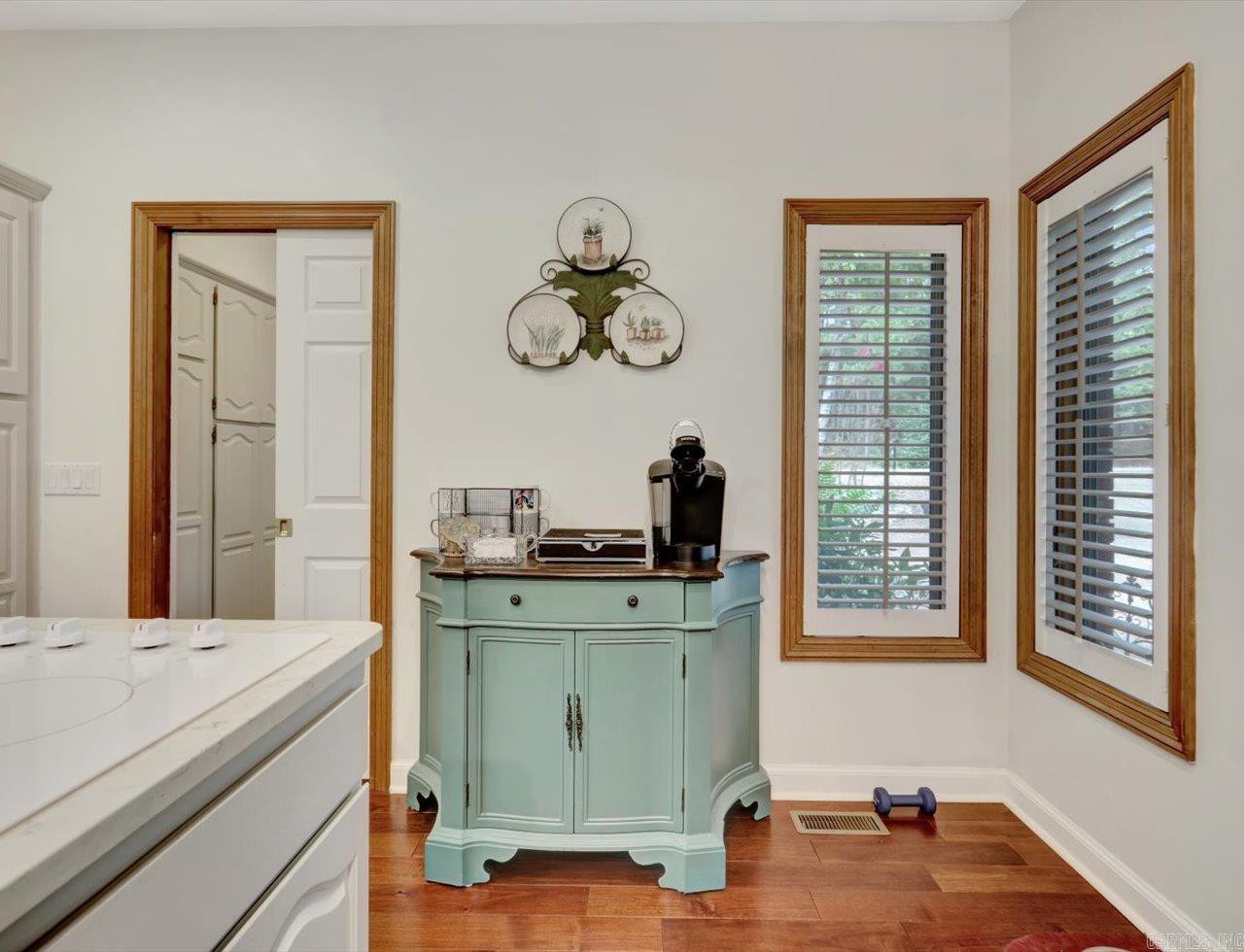 214 Pizarro Drive Hot Springs Village, AR 71909