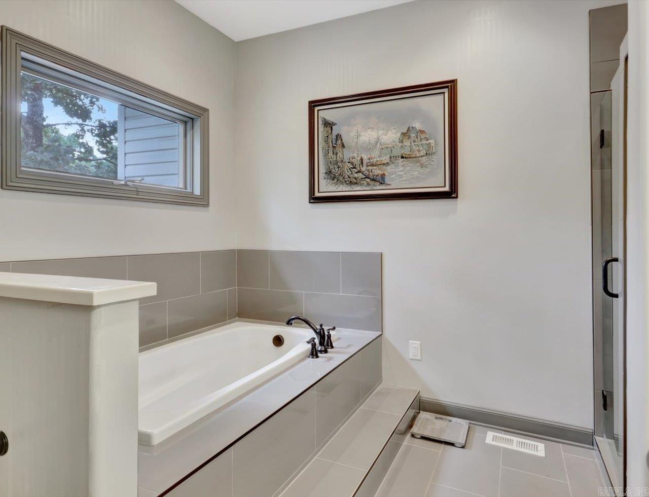 214 Pizarro Drive Hot Springs Village, AR 71909