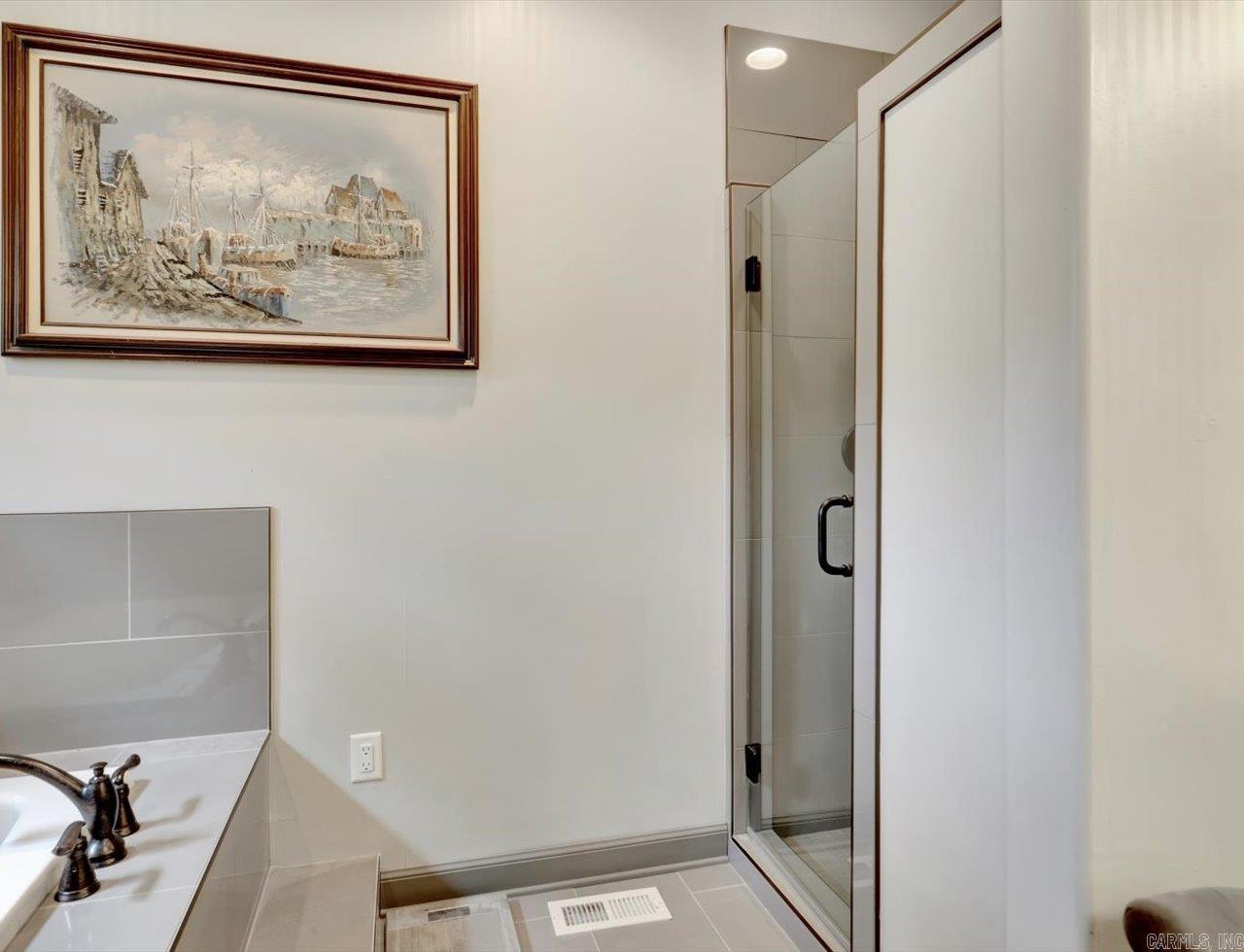 214 Pizarro Drive Hot Springs Village, AR 71909