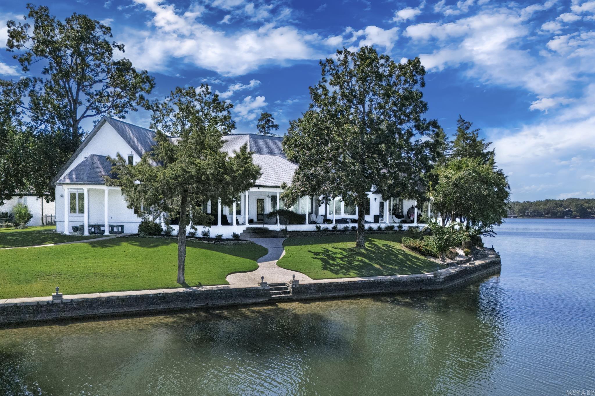 8 Adoracion Pt Hot Springs Village, AR 71909