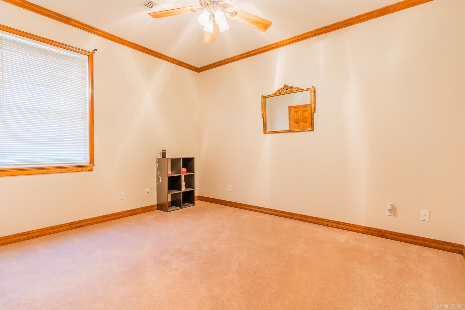 1300 N Locust  Newark, AR