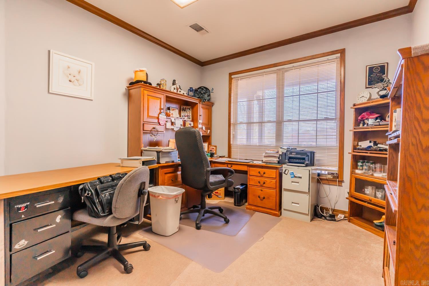 1300 N Locust  Newark, AR