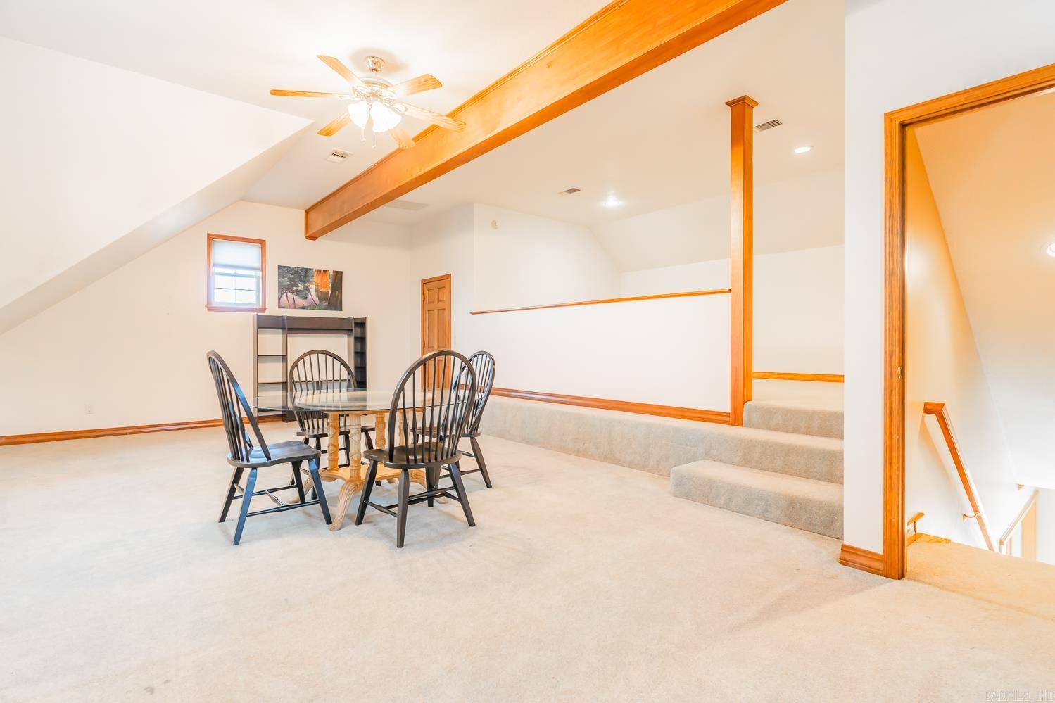 1300 N Locust  Newark, AR