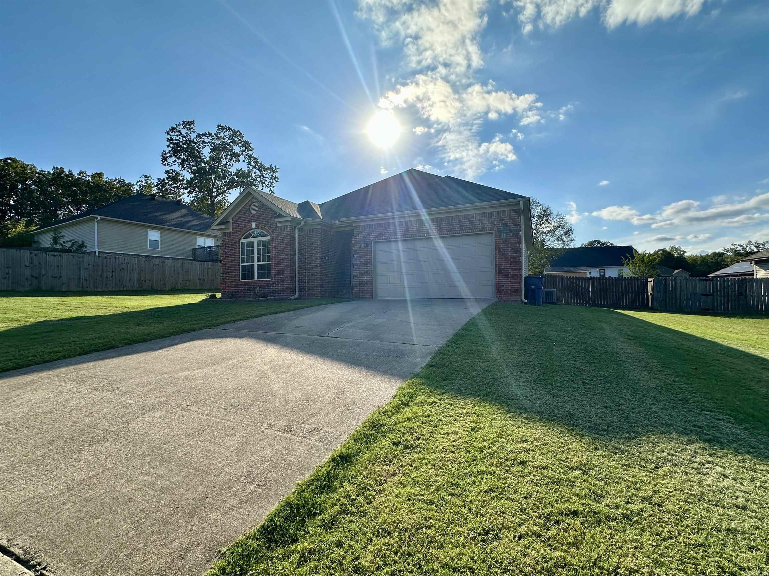 35 Chariot Cove Austin, AR 72007