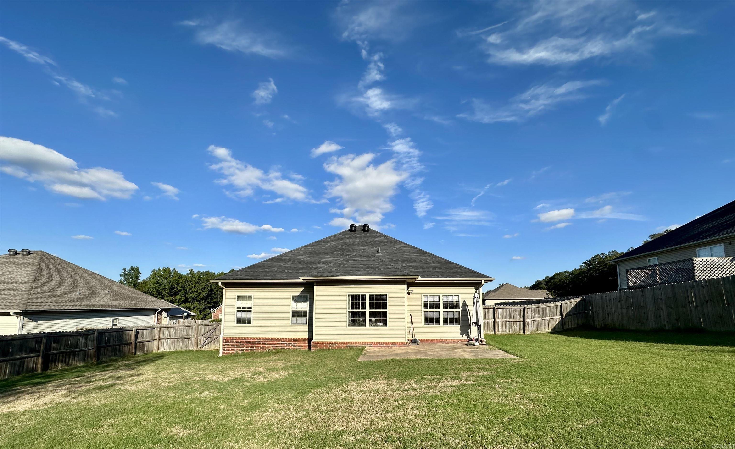 35 Chariot Cove Austin, AR 72007