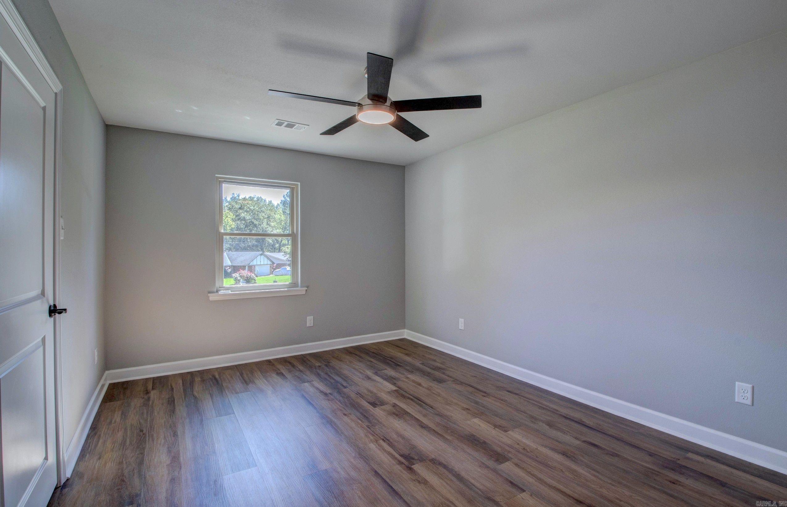 115 Halifax Cove Jacksonville, AR 72076