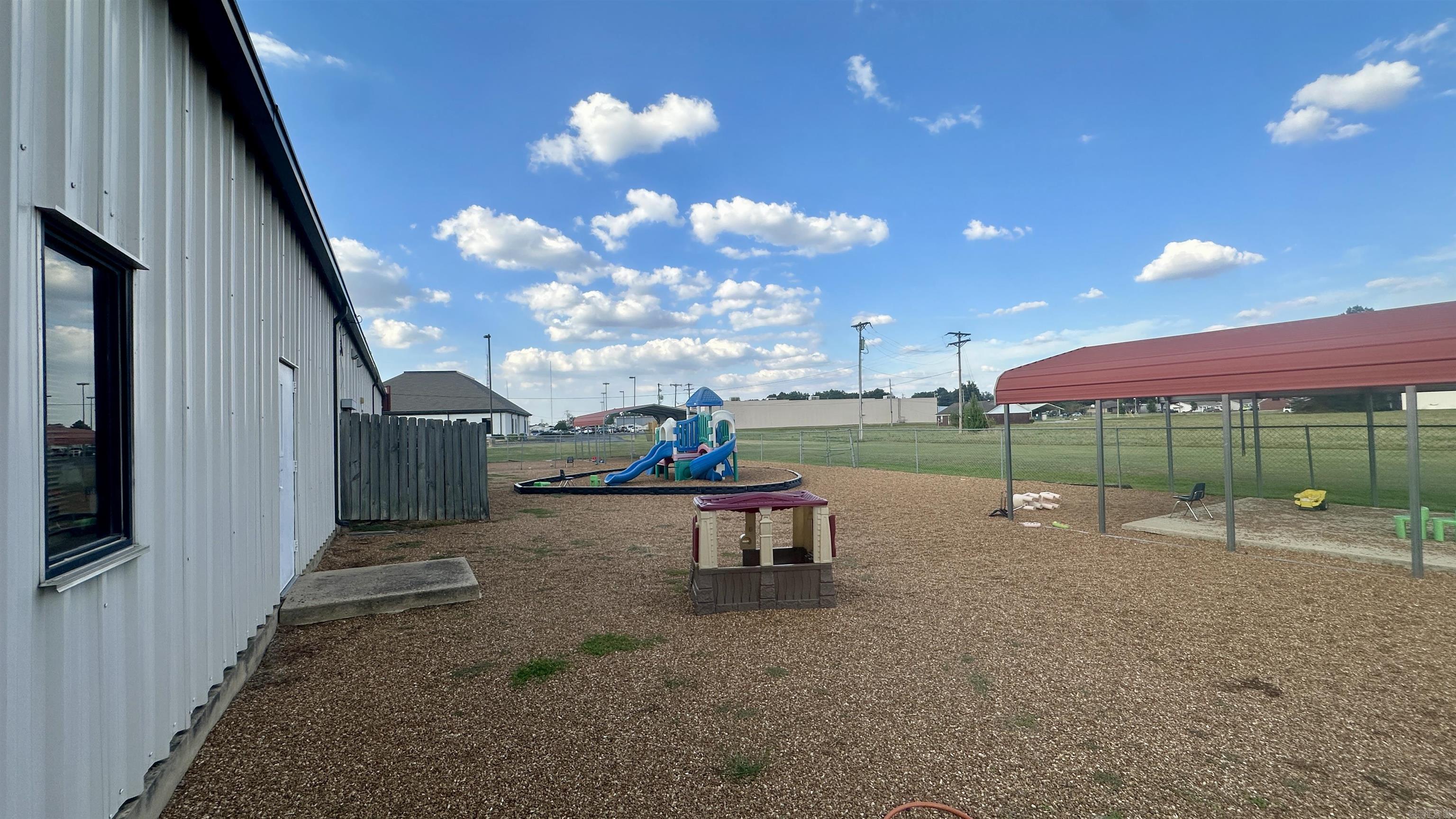 204 Olivia Dr.  Newport, AR