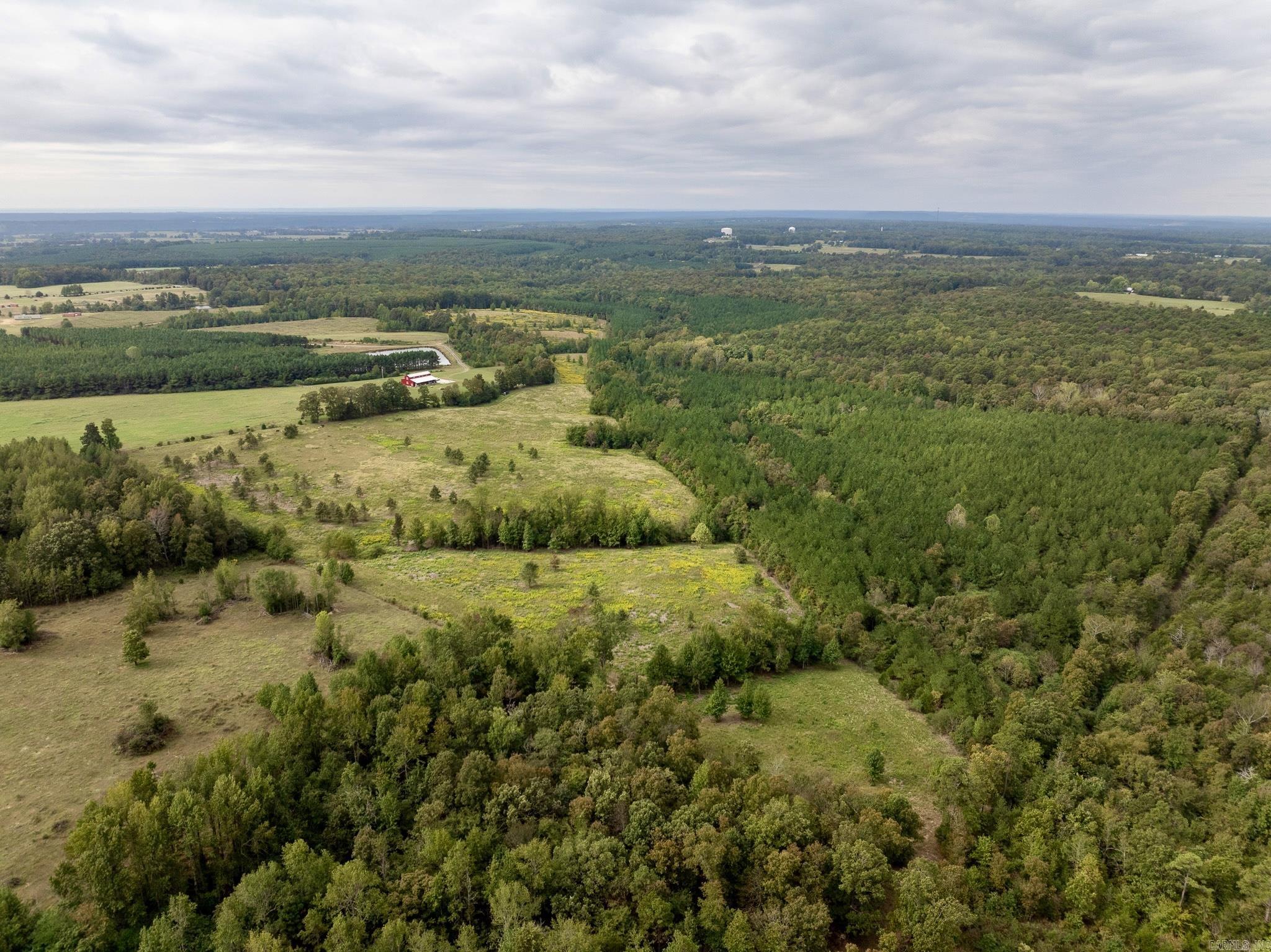 000 Goff Rd. via easement  Quitman, AR