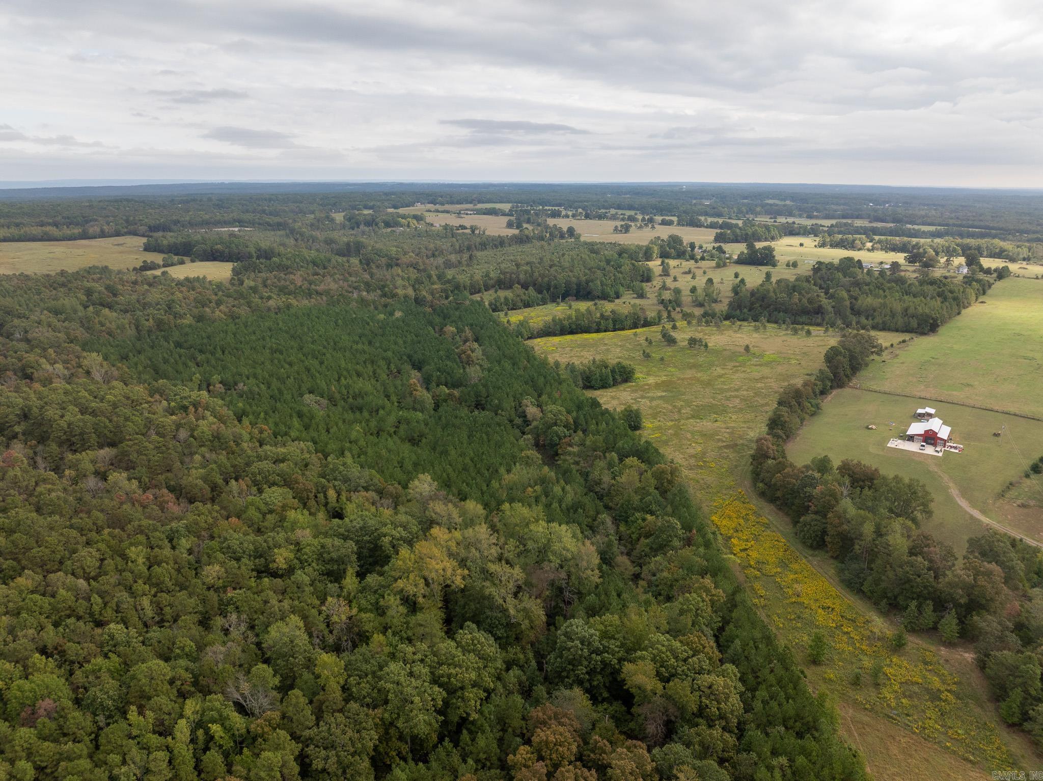 000 Goff Rd. via easement  Quitman, AR