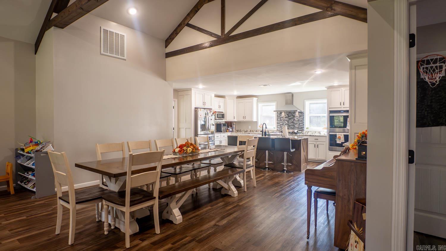 1973 County Road 359 Thayer, MO 65791