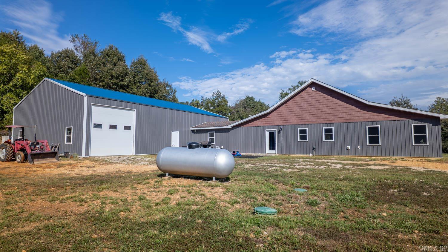 1973 County Road 359 Thayer, MO 65791