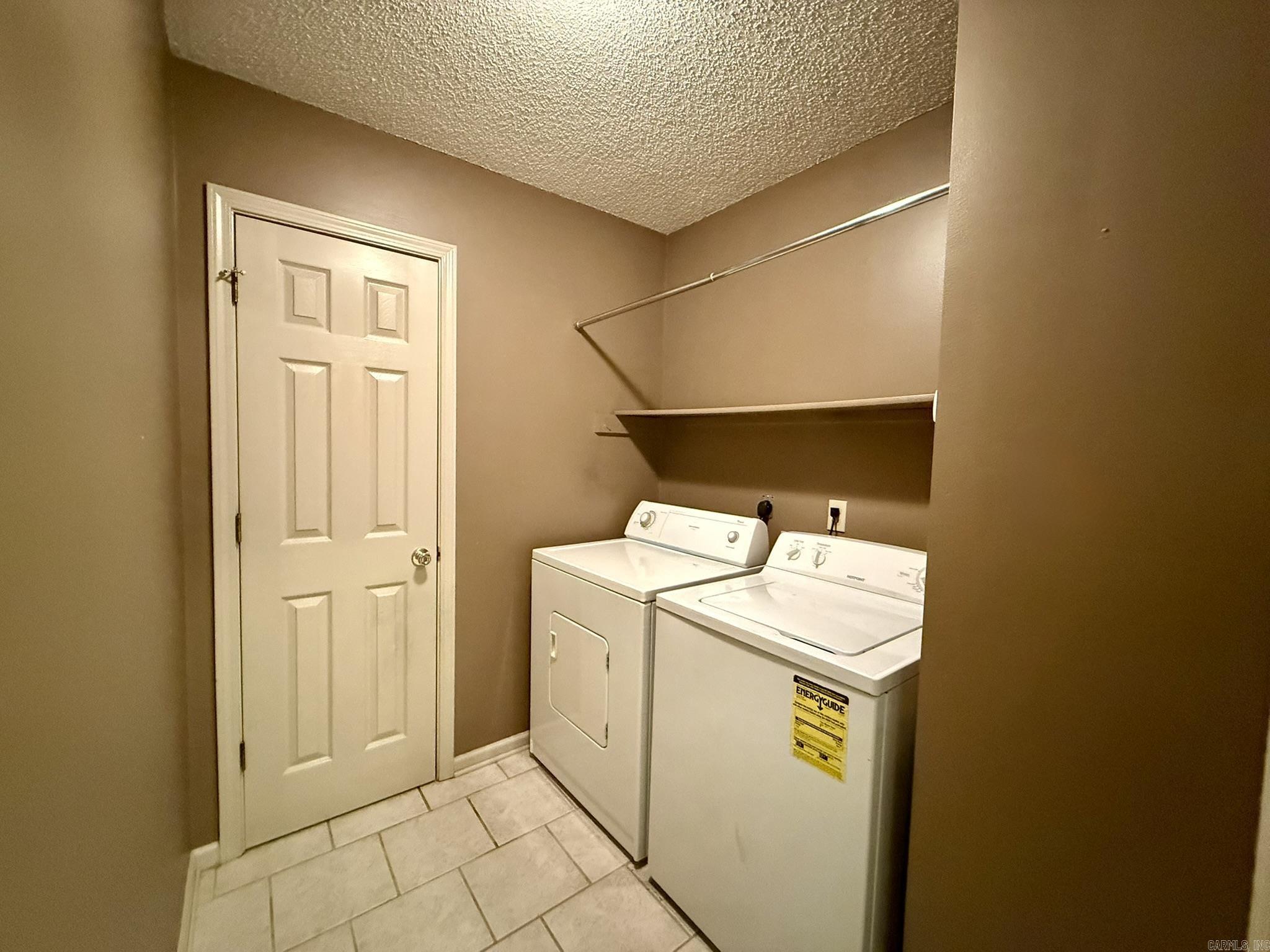 203 Honeysuckle Hills  Redfield, AR