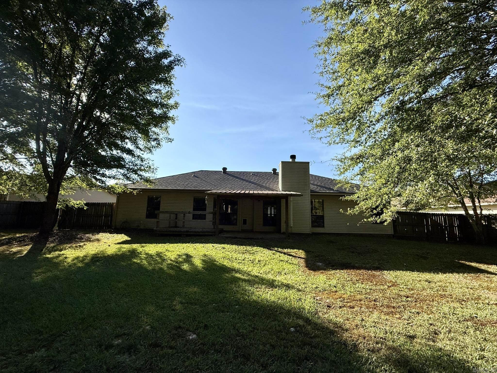 203 Honeysuckle Hills  Redfield, AR