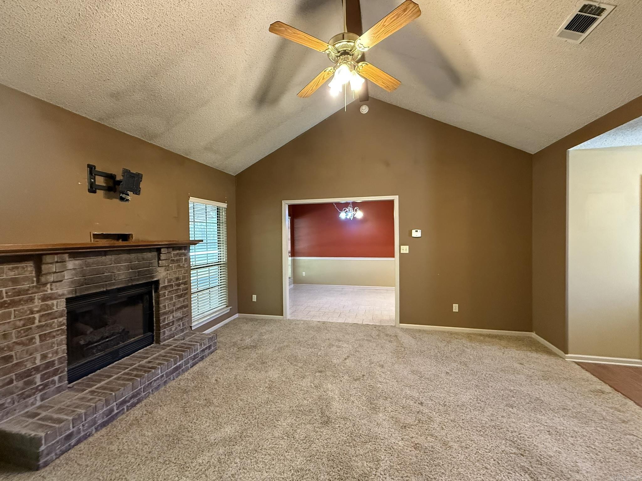 203 Honeysuckle Hills  Redfield, AR