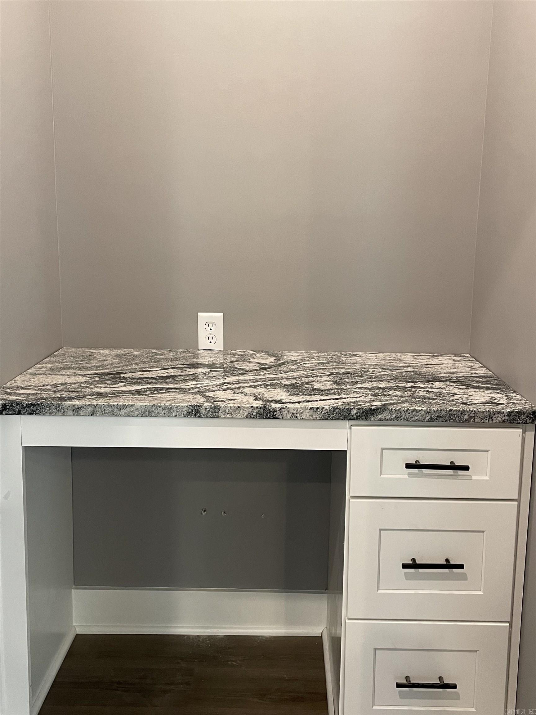 3502 Burdyshaw dr.  Jonesboro, AR